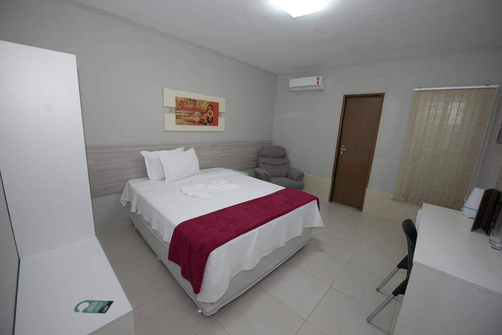 Hotel Leon Barbalha Exterior photo